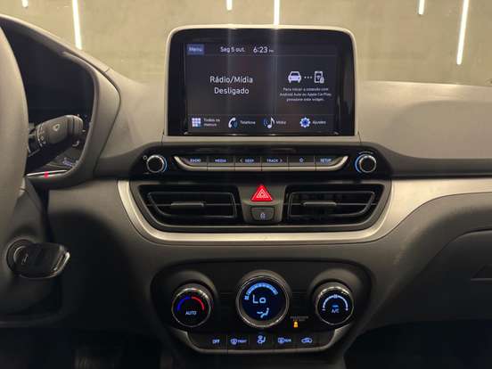 HYUNDAI-HB20S-2024