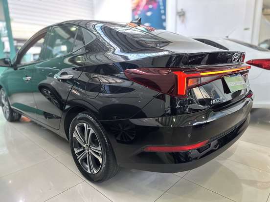 HYUNDAI-HB20S-2023