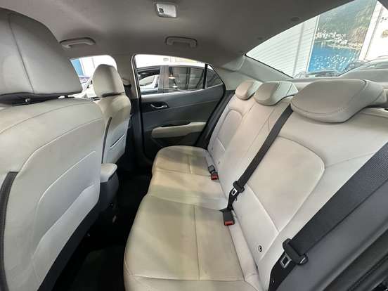 HYUNDAI-HB20S-2023
