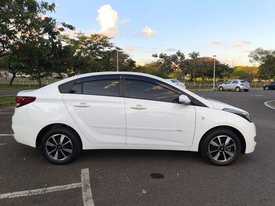 HYUNDAI-HB20S-1.6 5 ANOS 16V FLEX 4P AUTOMÁTICO HYUNDAI-HB20S-2017