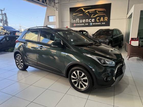 HYUNDAI HB20X 1.6 16V PREMIUM FLEX 4P AUTOMÁTICO