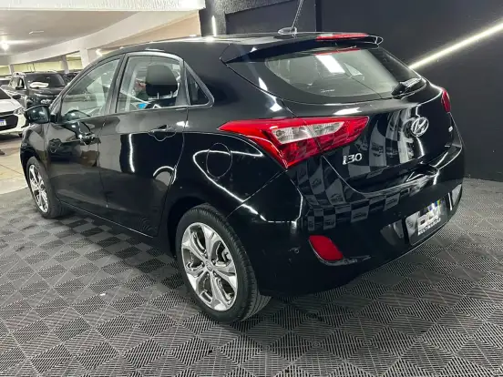 HYUNDAI-I30-2012