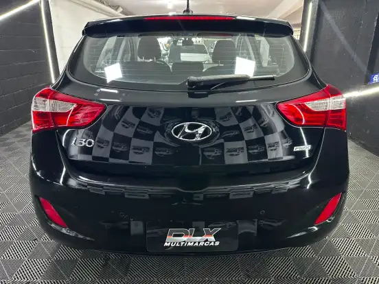 HYUNDAI-I30-2012
