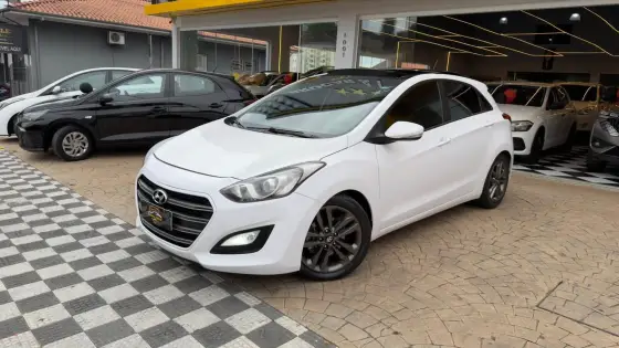 HYUNDAI I30 1.8 MPI 16V GASOLINA 4P AUTOMATICO