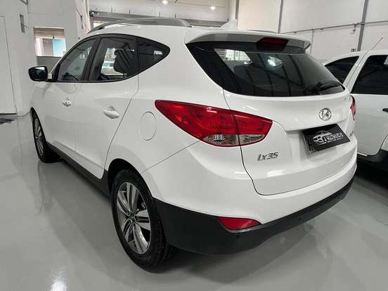 HYUNDAI-IX35-2.0 MPFI GL 16V FLEX 4P AUTOMÁTICO HYUNDAI-IX35-2017