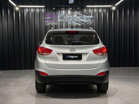 HYUNDAI-IX35-2.0 MPI 4X2 16V FLEX 4P AUTOMÁTICO HYUNDAI-IX35-2013