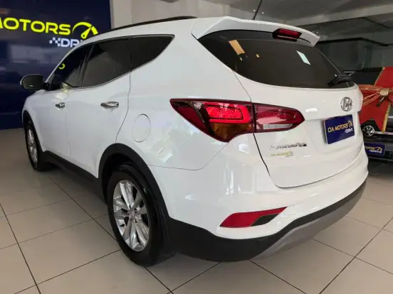 HYUNDAI-SANTA FÉ-3.3 MPFI 4X4 7 LUGARES V6 270CV GASOLINA 4P AUTOMÁTICO HYUNDAI-SANTA FÉ-2017