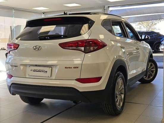 HYUNDAI-TUCSON-1.6 16V T-GDI GASOLINA GL ECOSHIFT HYUNDAI-TUCSON-2018