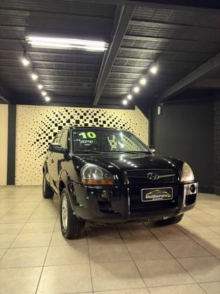 HYUNDAI TUCSON 2.0 MPFI GL 16V 142CV 2WD GASOLINA 4P AUTOMÁTICO