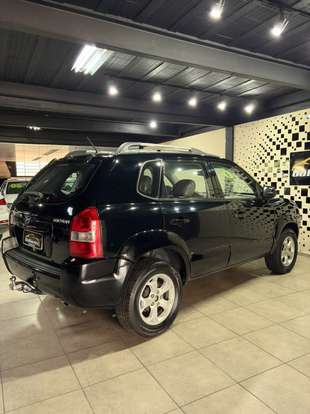 HYUNDAI-TUCSON-2009
