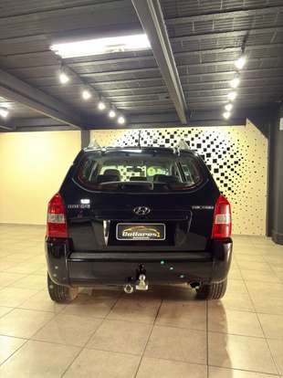 HYUNDAI-TUCSON-2009