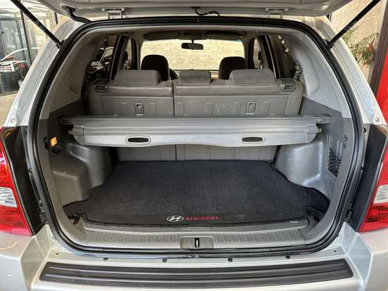HYUNDAI-TUCSON-2012