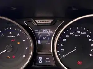 HYUNDAI-VELOSTER-2011
