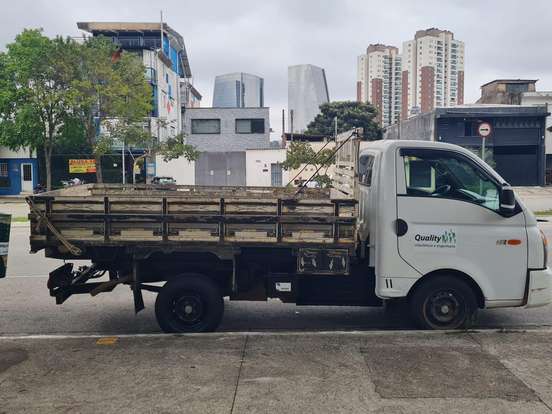 HYUNDAI-HR-2.5 LONGO SEM CAÇAMBA 4X2 16V 130CV TURBO INTERCOOLER DIESEL 2P MANUAL HYUNDAI-HR-2019