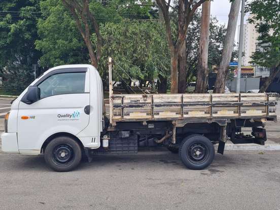 HYUNDAI-HR-2.5 LONGO SEM CAÇAMBA 4X2 16V 130CV TURBO INTERCOOLER DIESEL 2P MANUAL HYUNDAI-HR-2019