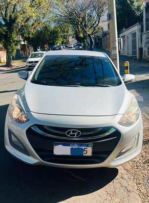 HYUNDAI-I30-2013