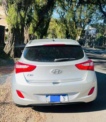 HYUNDAI-I30-2013