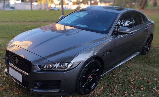 JAGUAR XE 2.0 16V SI4 TURBO GASOLINA R-SPORT 4P AUTOMÁTICO