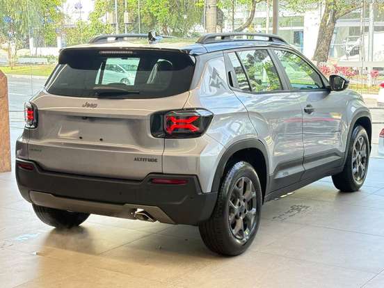 JEEP-AVENGER-2026
