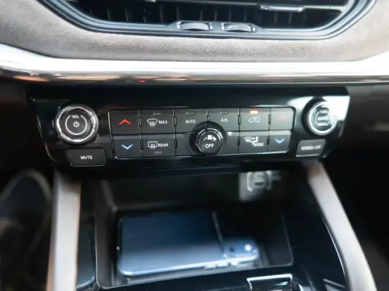 JEEP-COMMANDER-1.3 T270 TURBO FLEX OVERLAND AT6 JEEP-COMMANDER-2024