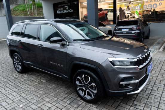JEEP-COMMANDER-2024