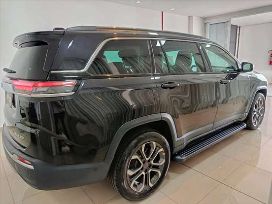 JEEP-COMMANDER-1.3 T270 TURBO FLEX LIMITED AT6 JEEP-COMMANDER-2023