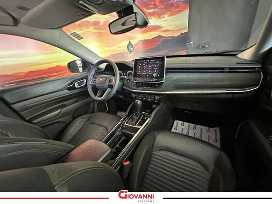JEEP-COMMANDER-2024