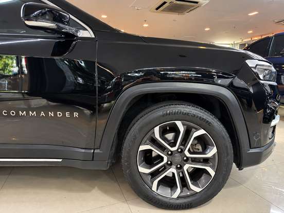 JEEP-COMMANDER-2022