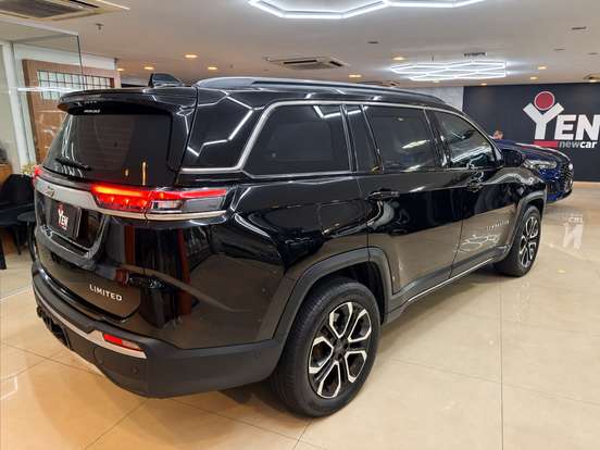 JEEP-COMMANDER-2022