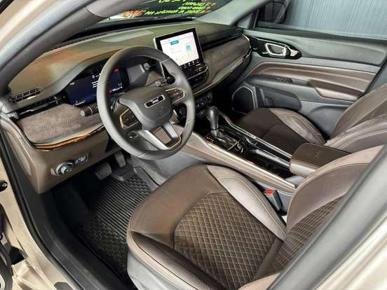 JEEP-COMMANDER-2022