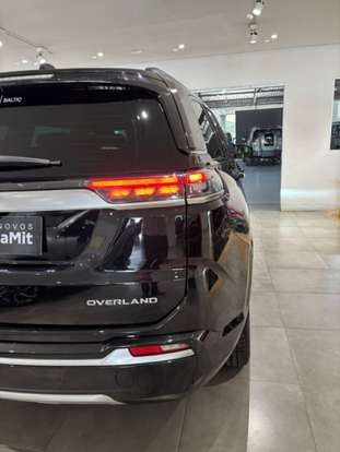 JEEP-COMMANDER-2024