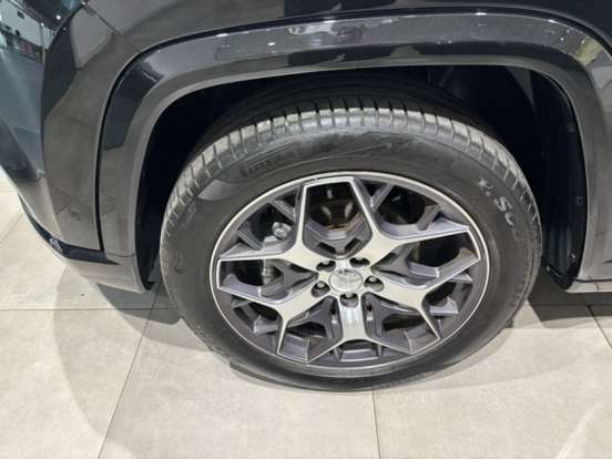 JEEP-COMMANDER-1.3 T270 TURBO FLEX OVERLAND AT6 JEEP-COMMANDER-2024