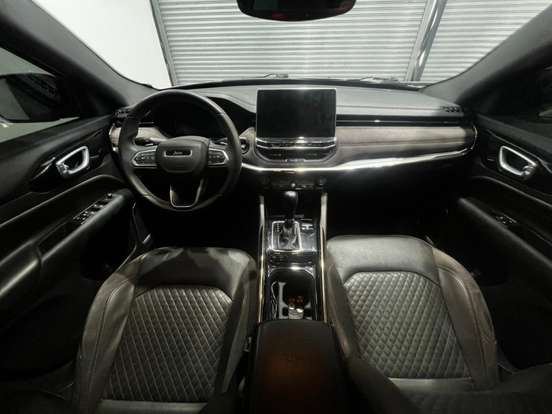 JEEP-COMMANDER-2022