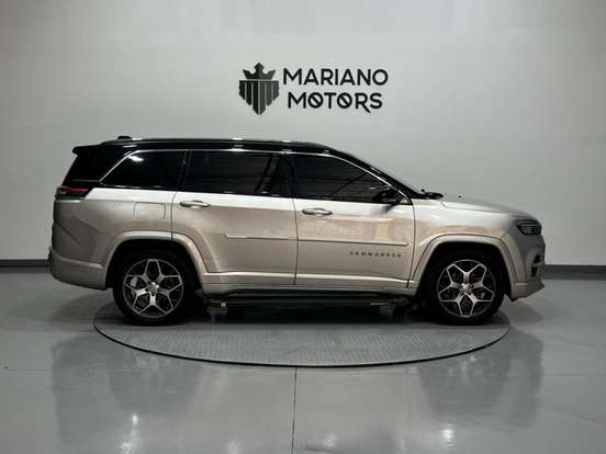 JEEP-COMMANDER-2022