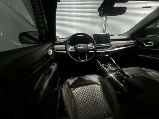 JEEP-COMMANDER-2022
