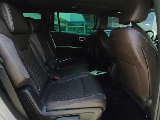 JEEP-COMMANDER-2.0 TD380 TURBO DIESEL OVERLAND AT9 JEEP-COMMANDER-2021