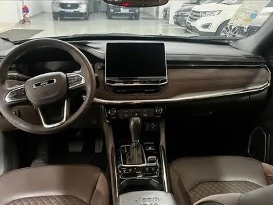 JEEP-COMMANDER-2.0 TD380 TURBO DIESEL OVERLAND AT9 JEEP-COMMANDER-2024