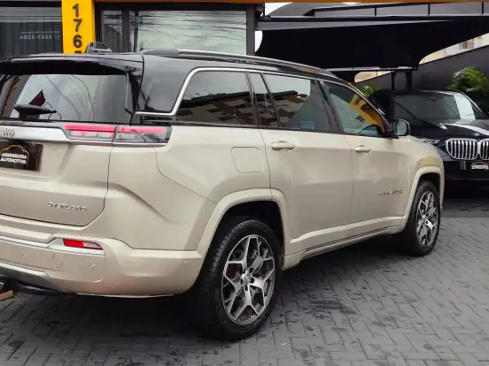 JEEP-COMMANDER-2.0 TD380 TURBO DIESEL OVERLAND AT9 JEEP-COMMANDER-2022