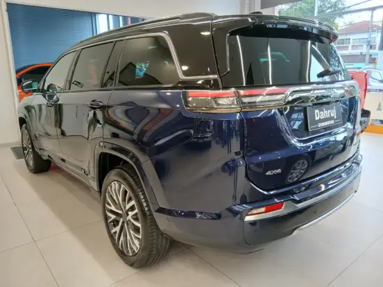JEEP-COMMANDER-2.2 TURBO DIESEL OVERLAND AT9 JEEP-COMMANDER-2025