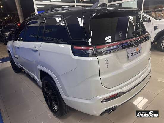 JEEP-COMMANDER-2.0 HURRICANE 4 TURBO GASOLINA BLACKHAWK AT9 JEEP-COMMANDER-2025