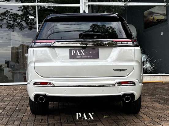 JEEP-COMMANDER-2.0 HURRICANE 4 TURBO GASOLINA BLACKHAWK AT9 JEEP-COMMANDER-2025