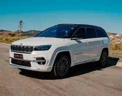 JEEP COMMANDER 2.0 HURRICANE 4 TURBO GASOLINA OVERLAND AT9 JEEP COMMANDER 2.0 HURRICANE 4 TURBO GASOLINA OVERLAND AT9