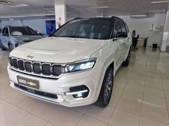 JEEP-COMMANDER-2022