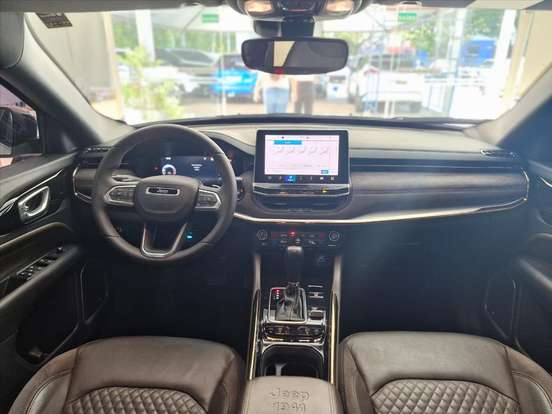 JEEP-COMMANDER-2.0 TD380 TURBO DIESEL OVERLAND AT9 JEEP-COMMANDER-2022