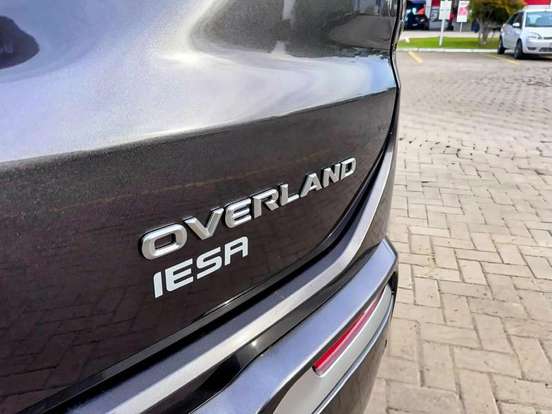 JEEP-COMMANDER-2.0 TD380 TURBO DIESEL OVERLAND AT9 JEEP-COMMANDER-2022
