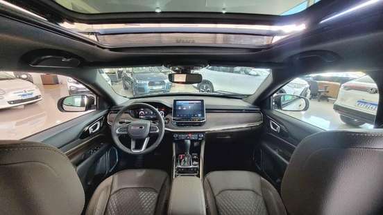 JEEP-COMMANDER-2025