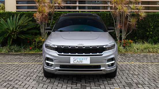 JEEP-COMMANDER-2023