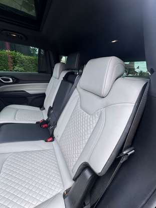 JEEP-COMMANDER-2022