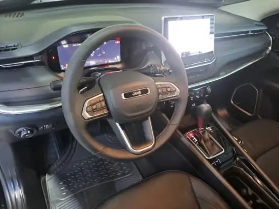JEEP-COMPASS-1.3 T270 TURBO FLEX LIMITED AT6 JEEP-COMPASS-2024