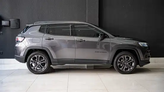 JEEP-COMPASS-2024